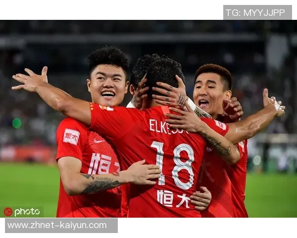 恒大与国安激战正酣直播龙珠为您带来精彩赛事全程回顾与分析